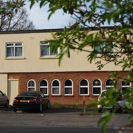 Hillingdon Lodge エクステリア 写真