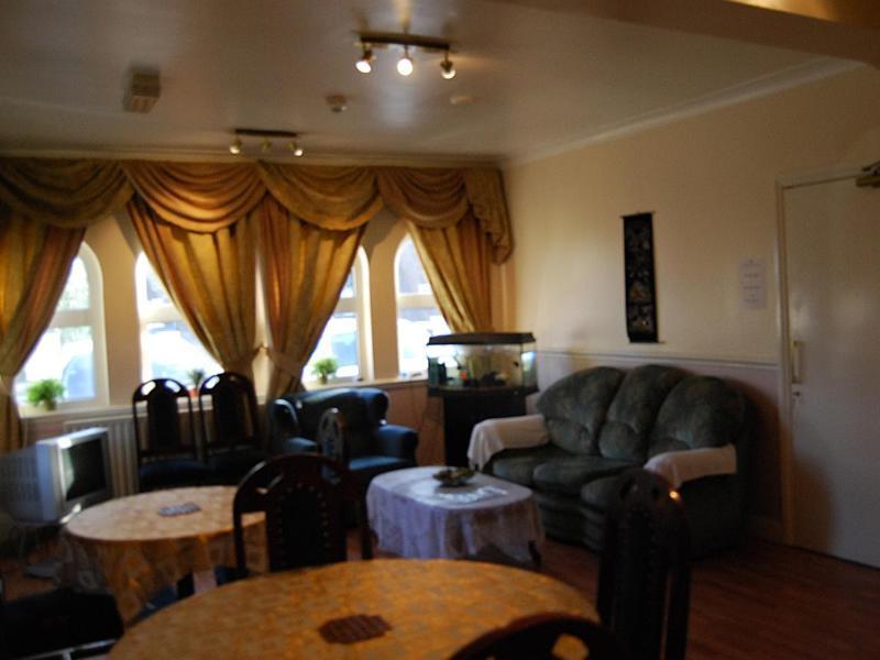 Hillingdon Lodge エクステリア 写真