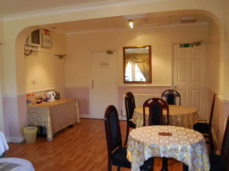 Hillingdon Lodge エクステリア 写真